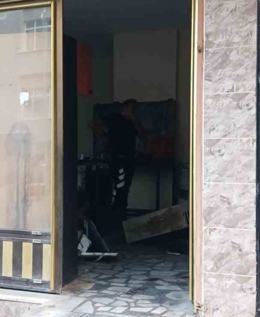 Motosiklet tamirhanesi süsü verilen uyuşturucu imalathanesine operasyon