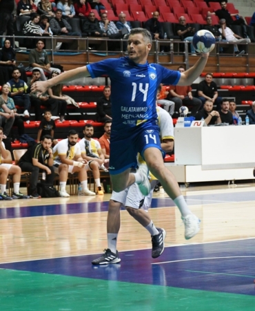 Nilüfer Belediyespor galibiyet serisini Konya’da sürdürdü