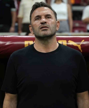 Okan Buruk: "3 önemli hücum oyuncusu varken her zaman iki forvetle oynamayı düşüneceğiz"