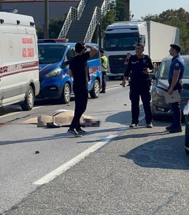 Ölüm onu cenaze dönüşü yakaladı: D-650’de üst geçidi kullanmayan yaşlı adam hayatını kaybetti