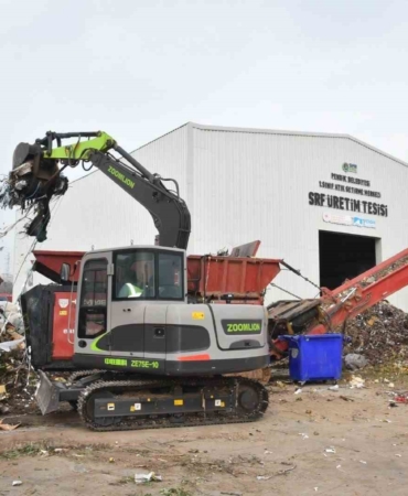 Pendik’te toplanan atıklardan 14 bin varil petrol tasarrufu sağlandı