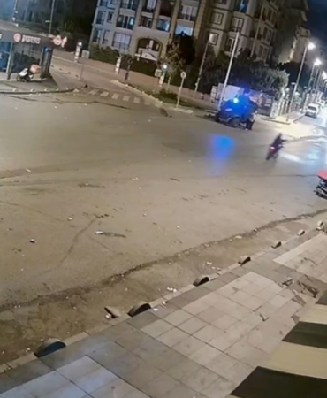 Polis zırhlısına aldırmadı, kafeyi kurşunladı