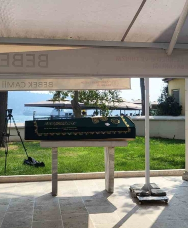 Prenses Sabiha Fazile İbrahim son yolculuğuna uğurlandı