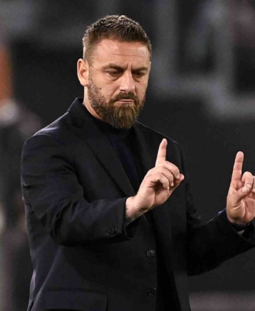 Roma, Teknik Direktör Daniele De Rossi ile yollarını ayırdı