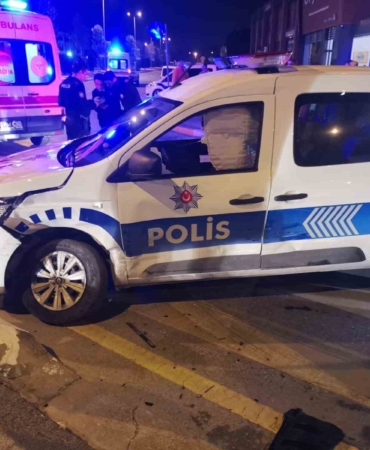 Sakarya’da ‘dur’ ihtarına uymayıp kaçtılar, 4 polisin kazada yaralanmasına sebep oldular