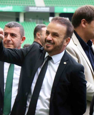 Sakaryaspor’da 3. Cumhur Genç dönemi