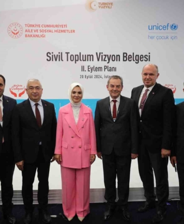 ‘Sivil Toplum Vizyon Belgesi ve 2. Eylem Planı Tanıtımı’ toplantısına katıldı