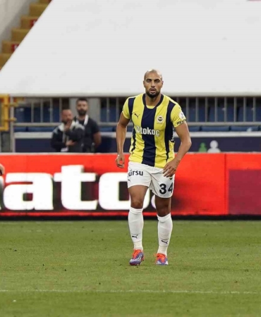 Sofyan Amrabat, ilk kez forma giydi
