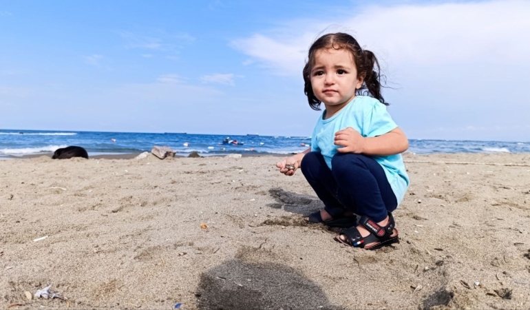 Sonbahar geldi, Karasu sahili boş kaldı