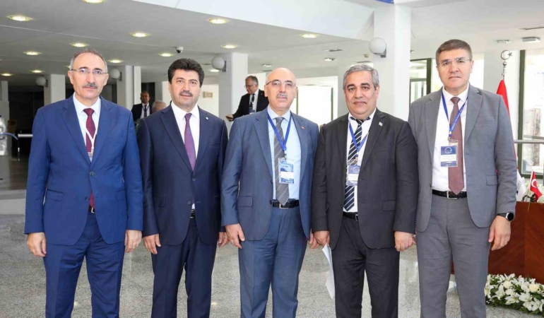 SUBÜ’den Özbekistan’ın 12 üniversitesi ile iş birliği