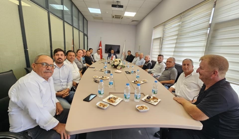 Tarihi Alan Başkanı İsmail Kaşdemir, muhtarlarla bir araya geldi