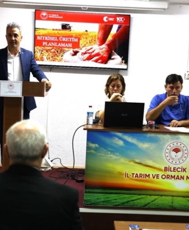 Teknik personellere 2 farklı konu anlatıldı