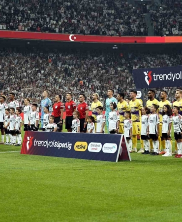 Trendyol Süper Lig: Beşiktaş: 0 - Eyüpspor: 0 (Maç devam ediyor)