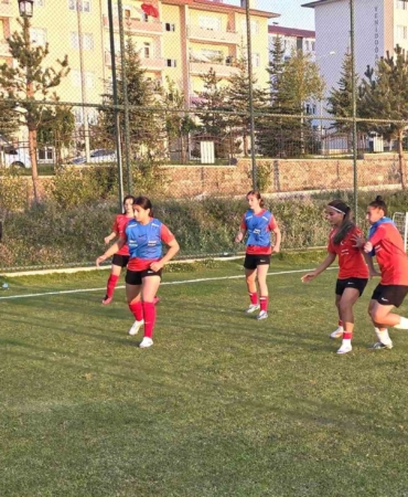 U19 Kadın Milli Takımı’nın Erzurum kampı başladı