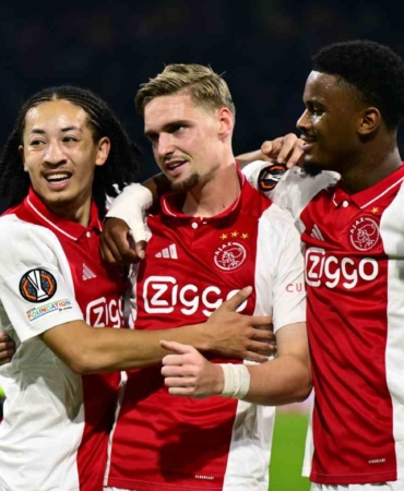 UEFA Avrupa Ligi: Ajax: 4 - Beşiktaş: 0 (Maç sonucu)