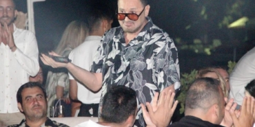 Ünlü şarkıcı Metin Arolat hayatını kaybetti