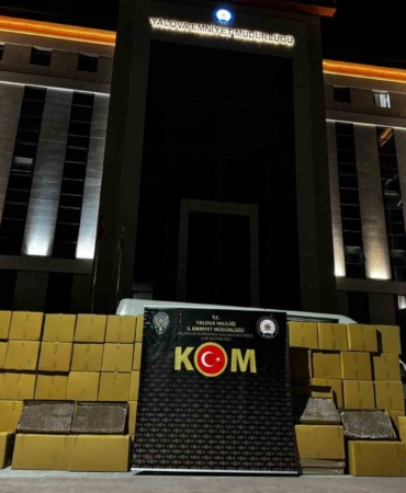 Yalova’da 1 milyon 500 bin adet dolu makaron ele geçirildi