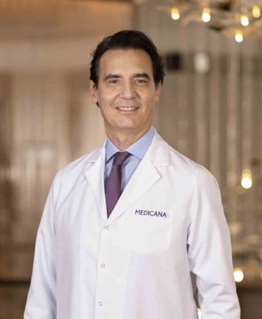 “Yapay zeka ve lazer teknolojileri göz hastalıkları tedavisinde fark oluşturuyor”