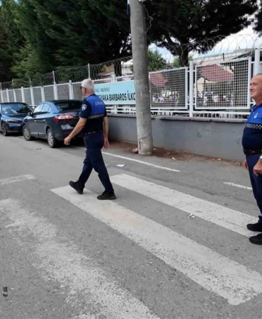 Zabıta ekipleri öğrenciler için görevde