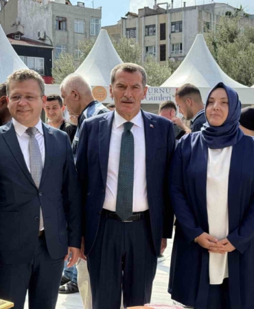 Zeytinburnu’nda kadınların el emeği ürünleri görücüye çıktı