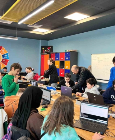 19 öğrenci TEKNOFEST için Adana’ya gidiyor