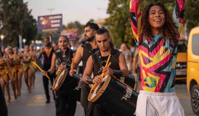 3. Uluslararası Kuşadası Sokak Festivali gerçekleşti