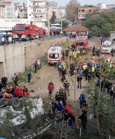 4’ü öğrenci 5 kişiyi ölüme götüren servis kazasında sanıklara ceza yağdı