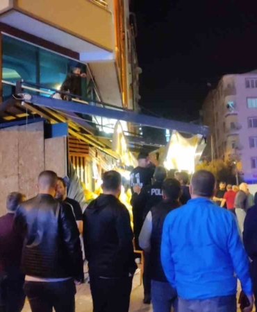 6. kattan manav brandasına düşen kadın ağır yaralandı