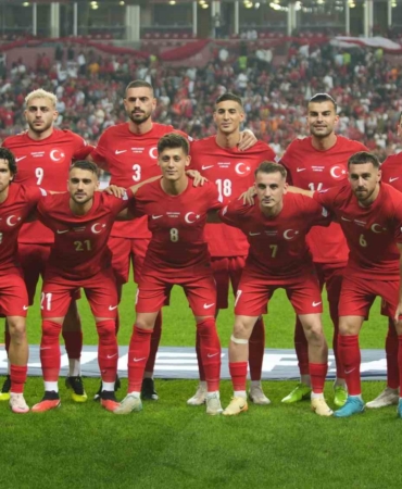 A Milli Futbol Takımı, İzlanda deplasmanında