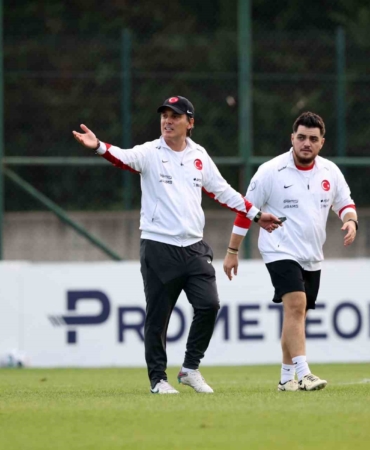 A Milli Takım, Karadağ maçı hazırlıklarını basına kapalı sürdürdü