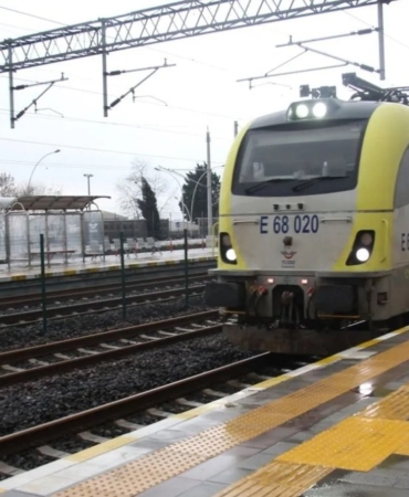 Ada ekspresi yolcularını Arifiye’ye, Büyükşehir ücretsiz taşıyacak