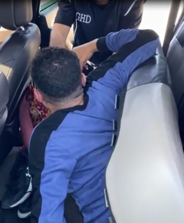 Arka koltuğun altından kaçak göçmenler çıktı