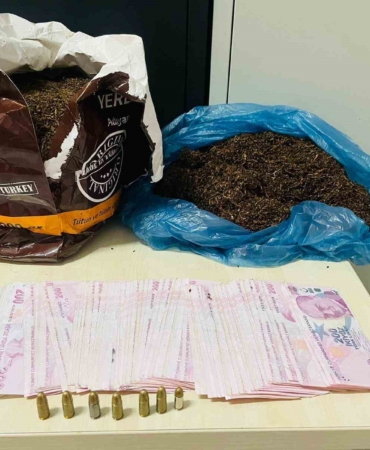 Arnavutköy’de uyuşturucu ticareti yapan şahıslar yakalandı