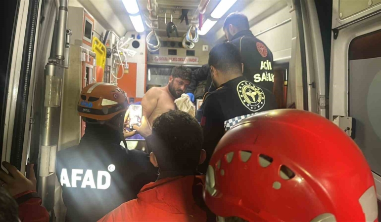 Avcılar’da ailesine konum atıp kaybolan şahıs 8 saat sonra ağaçlık alanda bulundu