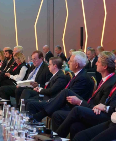 Bakan Bayraktar, Atlantik Konseyi Bölgesel Temiz ve Güvenli Enerji Konferansı’nda konuştu