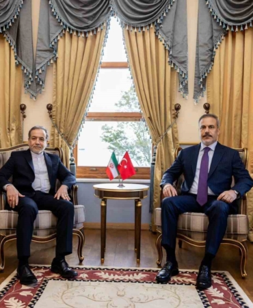 Bakan Fidan: "Netanyahu bölgede sürekli yeni cepheler açıyor, İran’ı da bu savaşa çekmeye çalışıyor"