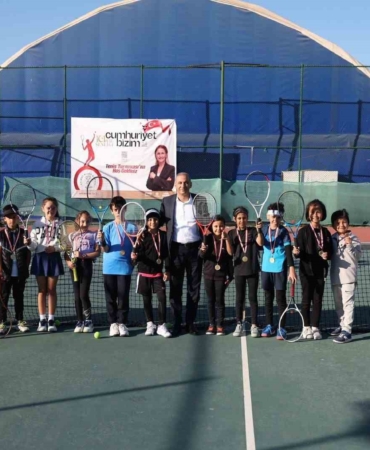 Bakırköy’de ‘Cumhuriyet Kupası’ heyecanı yaşandı