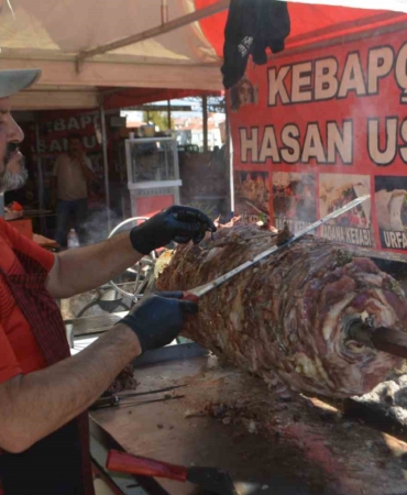 Balıkesir’de Gaziantep’in yöresel lezzetleri iştah kabartıyor