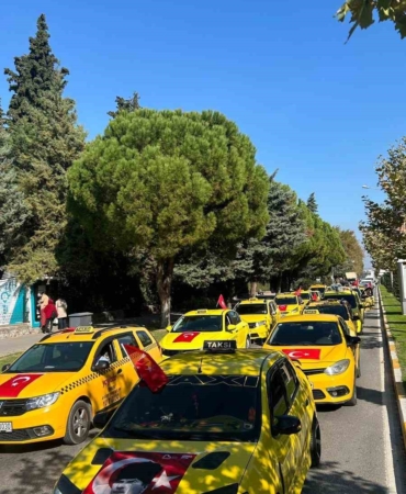 Balıkesir’de taksiciler şehit meslektaşları için sokağa indi