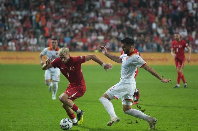 Barış Alper Yılmaz ile Kaan Ayhan, aday kadrodan çıkarıldı