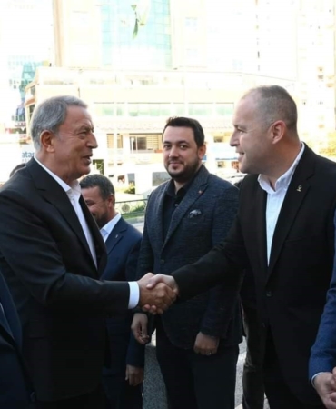 Başkan İleri: "İlk günkü aşkla yola devam"