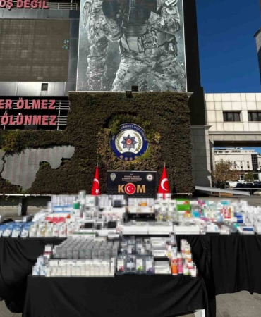 Bayrampaşa’da kaçak diş malzemeleri operasyonu: 50 milyon lira değerinde tıbbi cihaz ve ilaç ele geçirildi