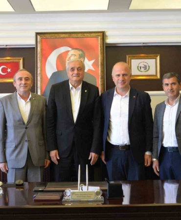 Belediye Başkanı Torun, kardeş Belediye Başkanı Bakkalcıoğlu’nu ziyaret etti