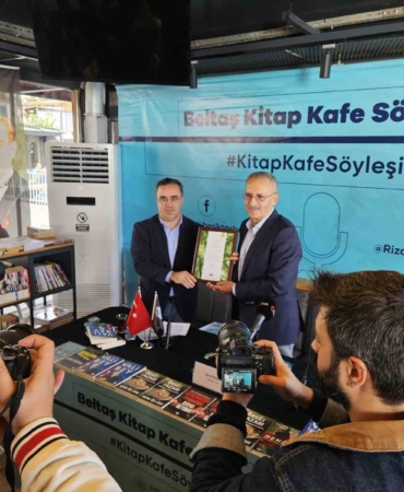 Beşiktaş Belediyesi Beltaş Kitap Kafe’de Saygı Öztürk’ü ağırladı