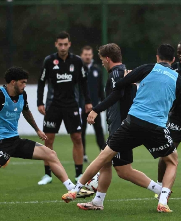 Beşiktaş’ta Eintracht Frankfurt maçı hazırlıkları başladı
