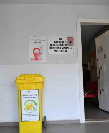 Beylikdüzü Belediyesi’nden çevre dostu hareket: Mahallelere atık yağ kutusu yerleştirildi
