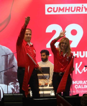 Beylikdüzü’nde Cumhuriyet’in 101’inci yılı coşkuyla kutlandı