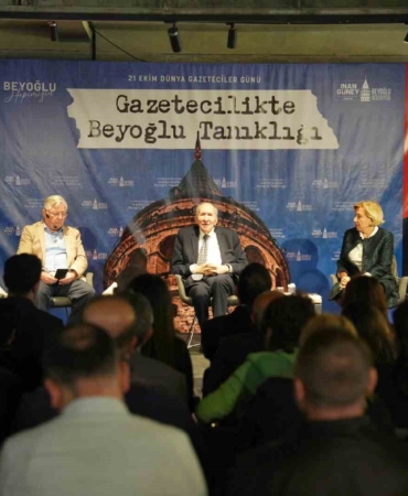 Beyoğlu’nda “Gazetecilikte Beyoğlu Tanıklığı” paneli düzenlendi