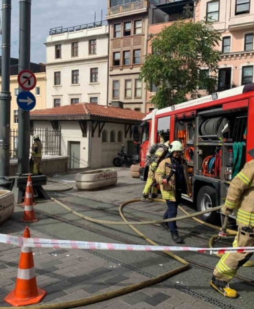 Beyoğlu’nda trafo yangını