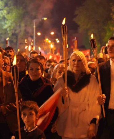 Bilecik, Cumhuriyet yürüyüşünde tek yürek oldu